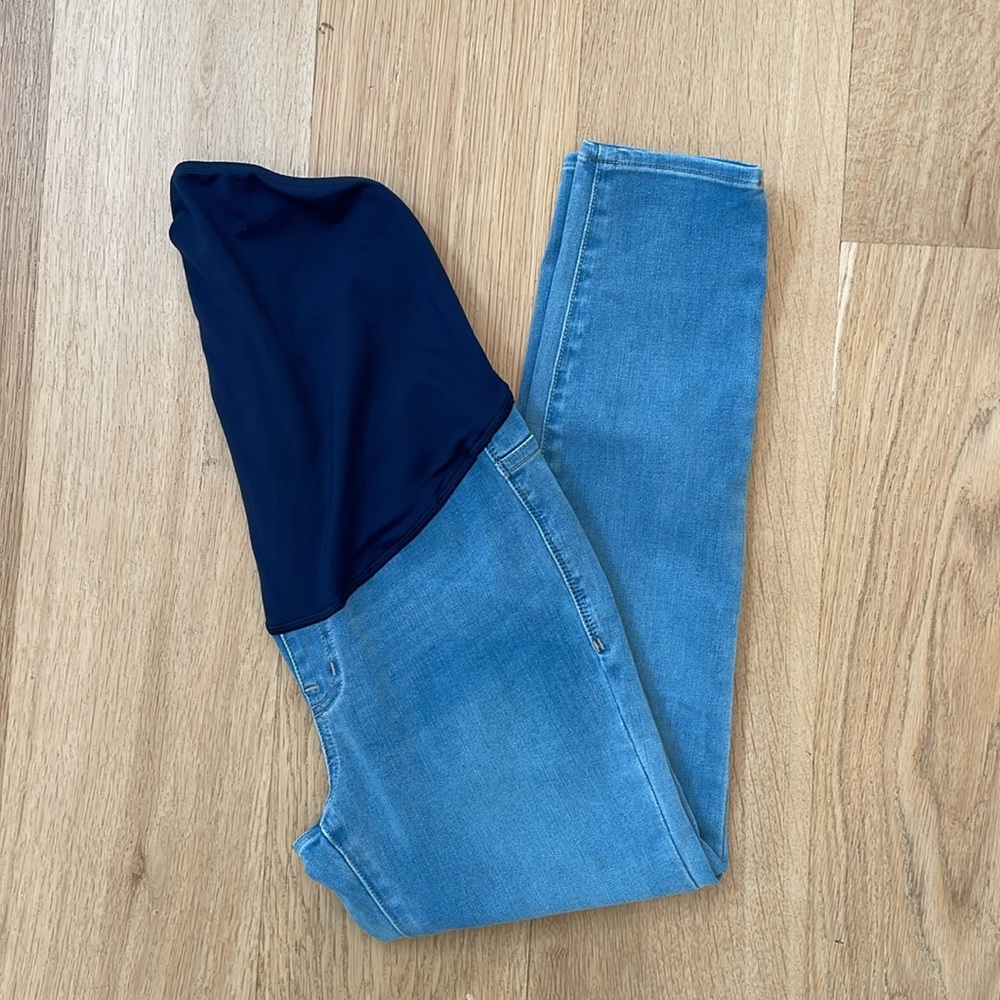 NWOT Maternity Blue Jeans